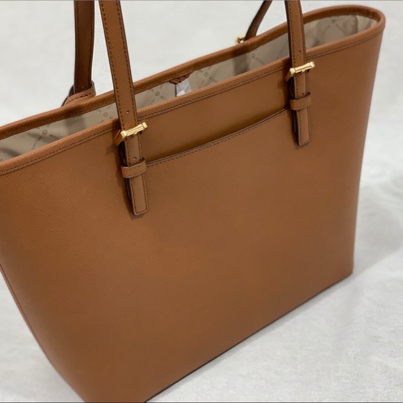 💕NWT! Michael Kors Carryall Tote - Picture 4 of 7